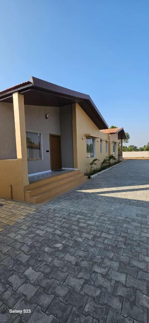 Shree Jalaram Resort Kodāe 외부 사진